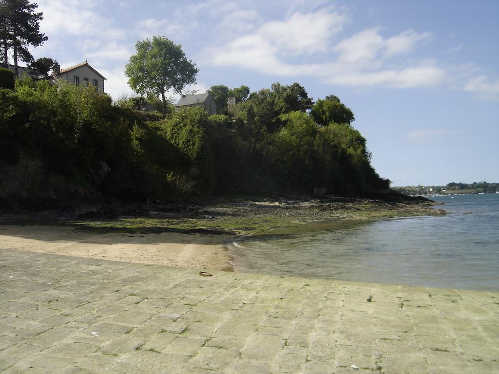 Og Gite Le Minihic-sur-Rance Szoba fotó